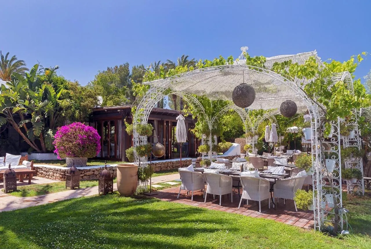 Country house Agroturismo Atzaro Santa Eularia des Riu