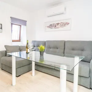 apartamento-cuesta-de-las-piletas-ii.es-andalucia.com/
